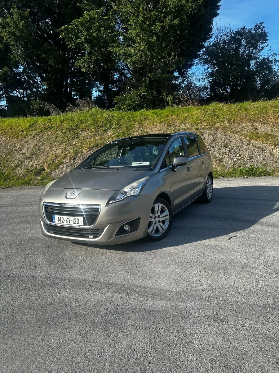 Peugeot 5008 - Image 2