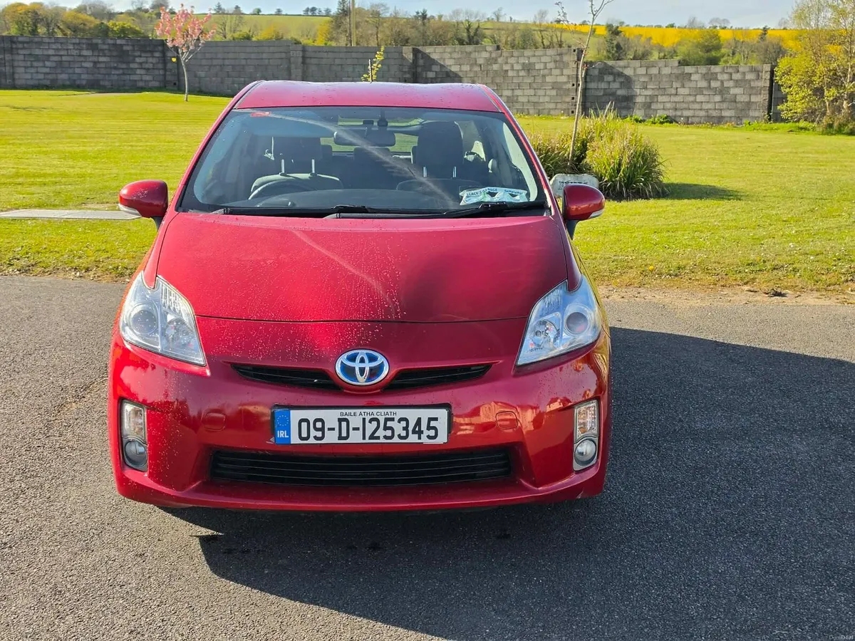 Toyota Prius - Image 3