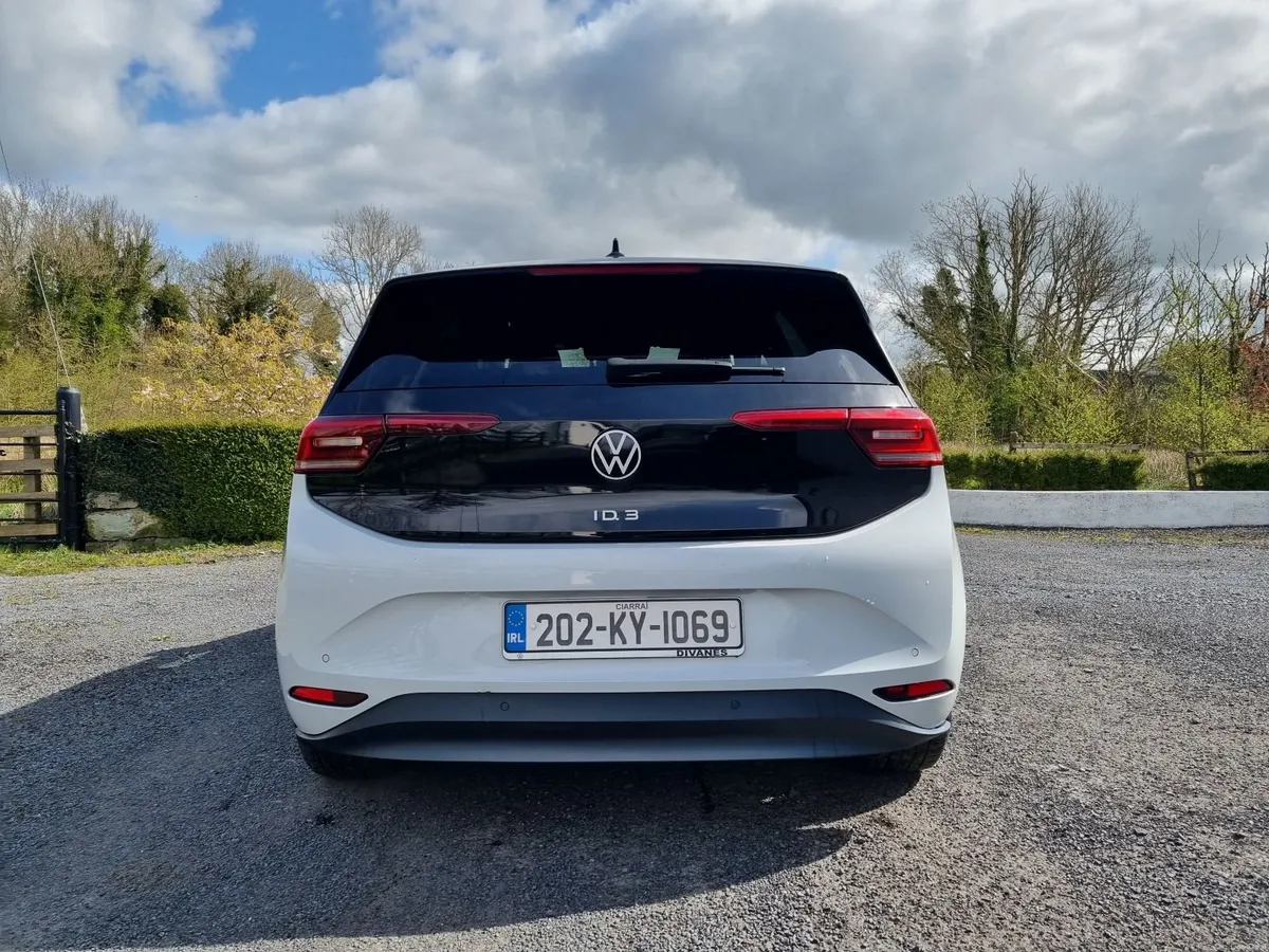 Volkswagen ID.3 2020 - Image 2