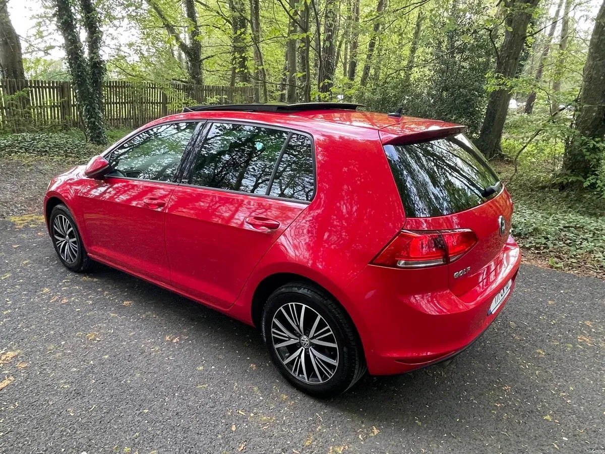 2017 Volkswagen Golf Tilt & Slide Sunroof - Image 3