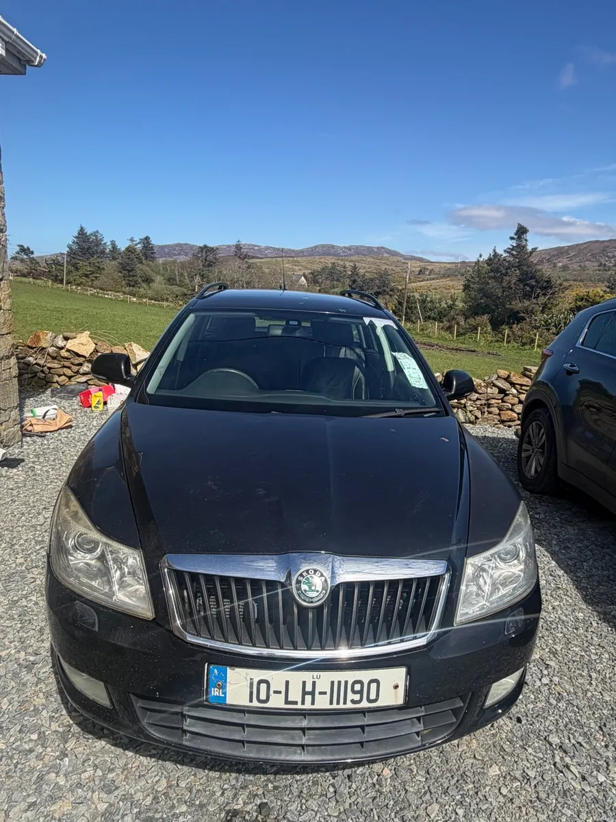 Skoda Octavia 2010 - Image 1