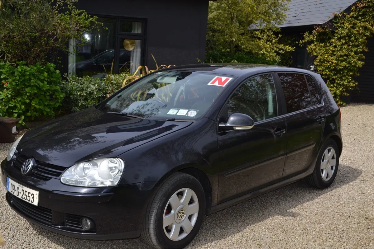 2009 Volkswagen Golf Mk5 | 1.4L Petrol | Manual - Image 3