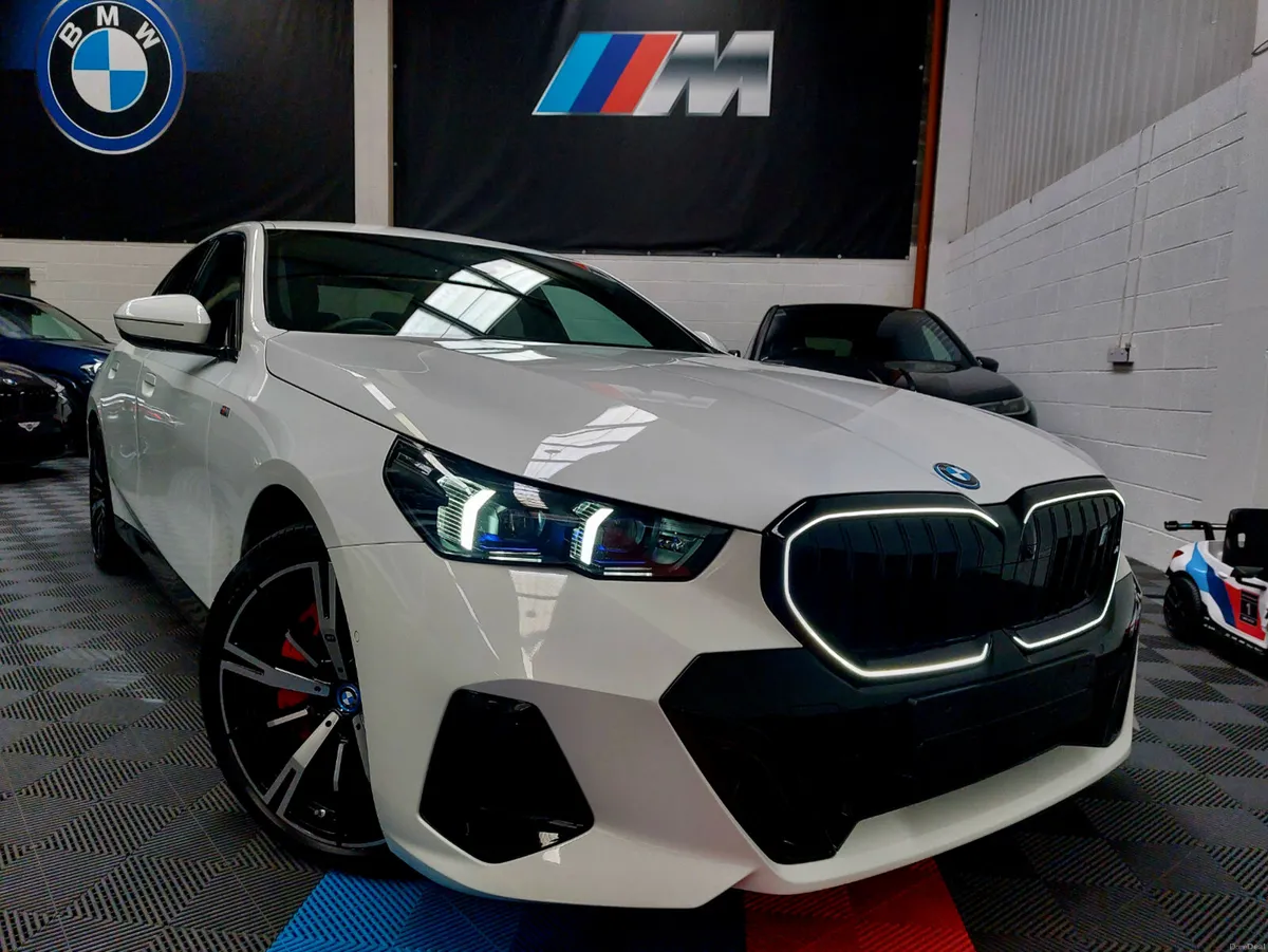 I5 M SPORT PRO ( HUGE SPEC )€102K NEW - Image 1