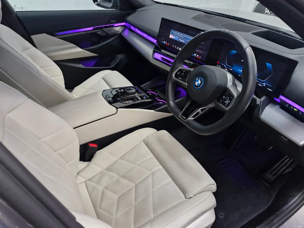 **** SOLD****I5 M SPORT PRO ( INDIVIDUAL ) - Image 2