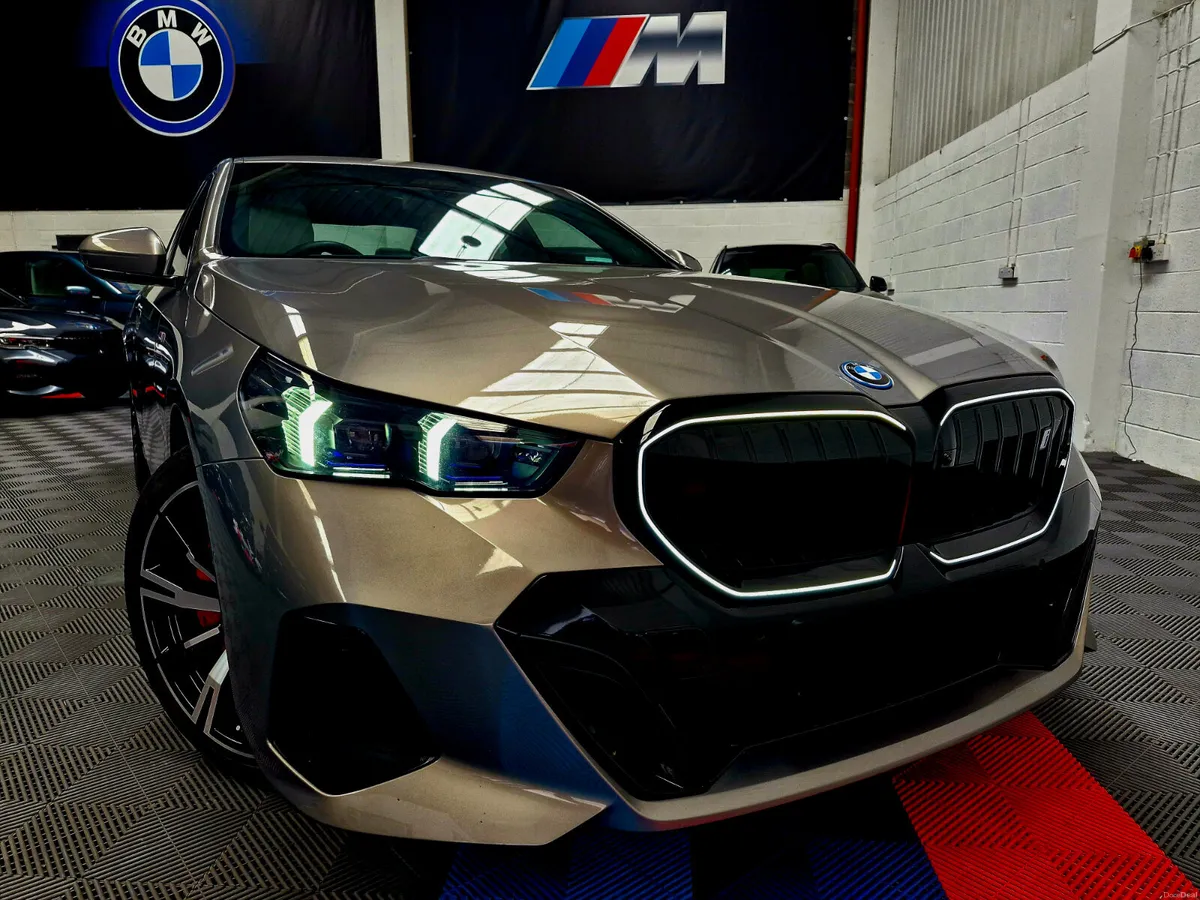 **** SOLD****I5 M SPORT PRO ( INDIVIDUAL ) - Image 1