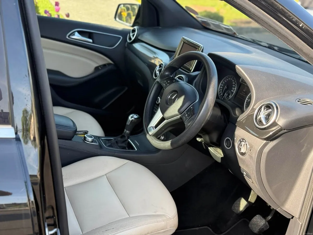 Mercedes b class - Image 4
