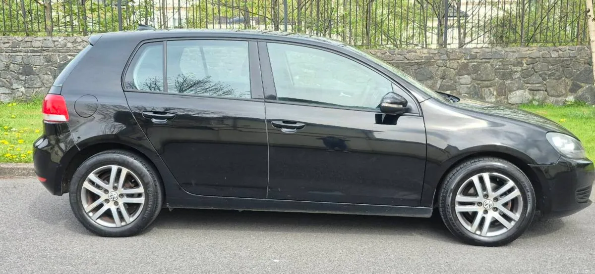 Volkwagon golf tdi nctd and taxed low mileage - Image 2