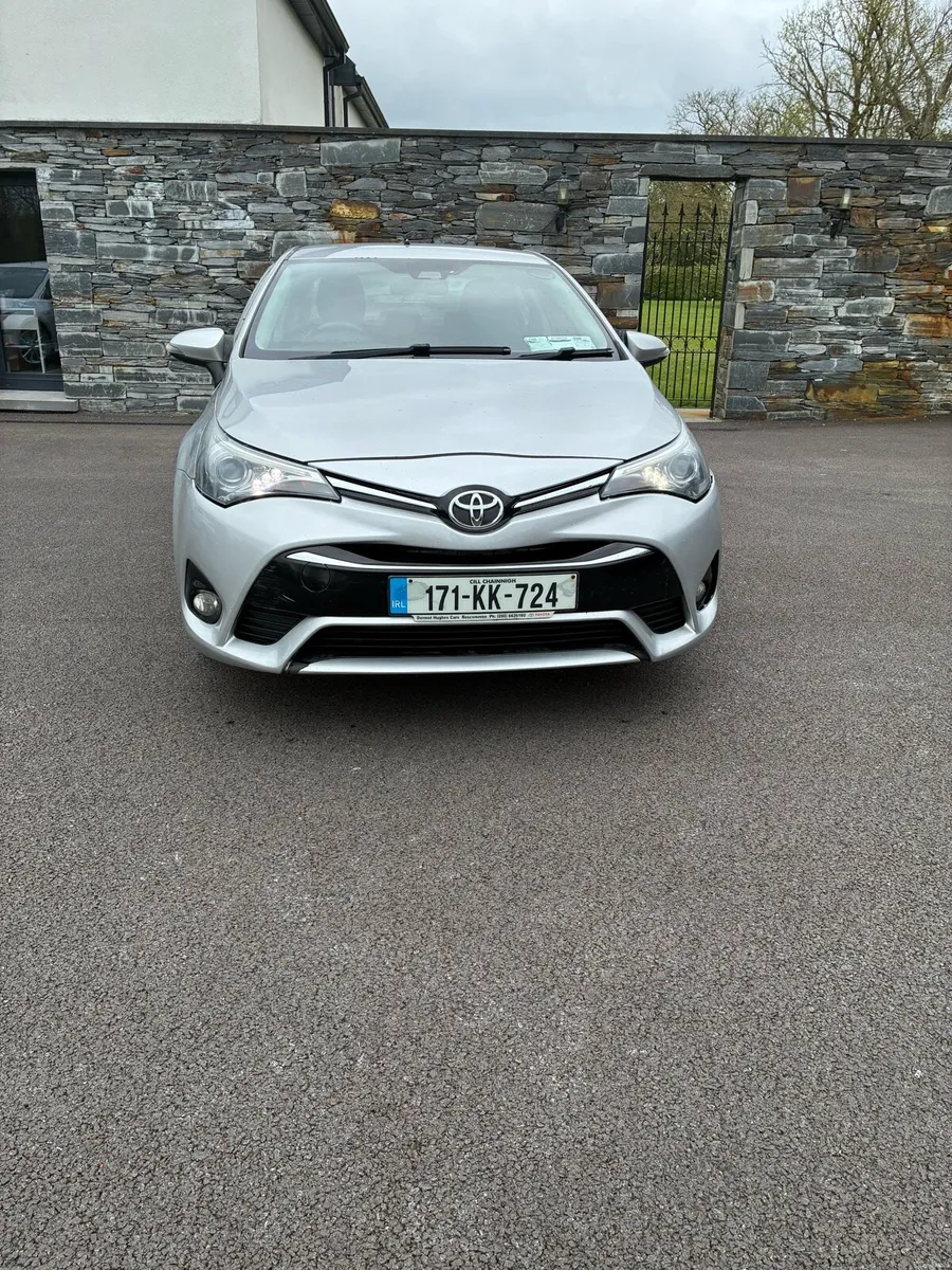 Toyota Avensis 2017 - Image 1