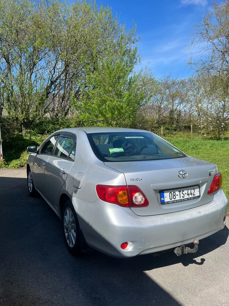 Toyota Corolla - Image 3