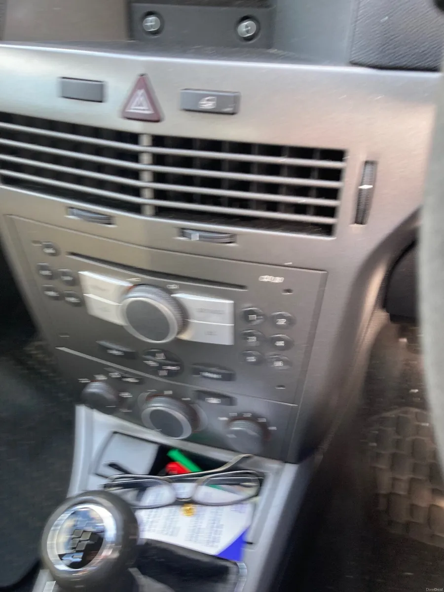 Opel Astra 2006 - Image 3