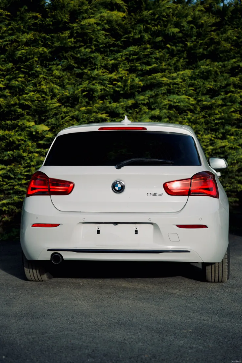 BMW 118d Sport 2018 - Image 4