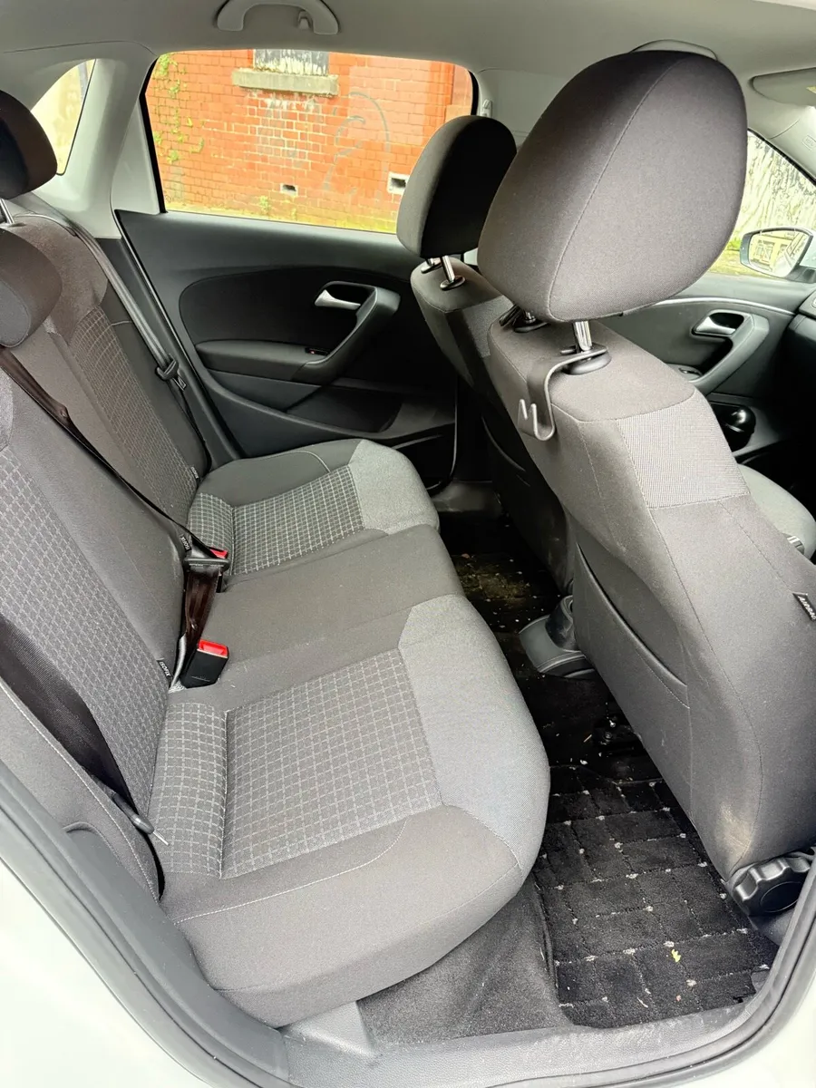 VW polo 2016 Automatic - Image 3