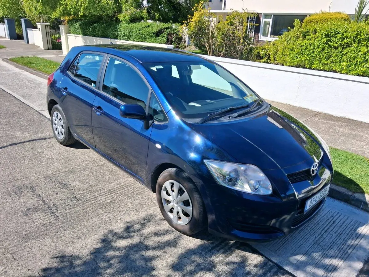 Toyota auris 1.4 5dr terra - Image 2