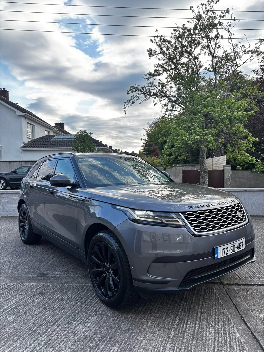 2017(172) LAND ROVER RANGE ROVER VELAR 240 SE D - Image 2