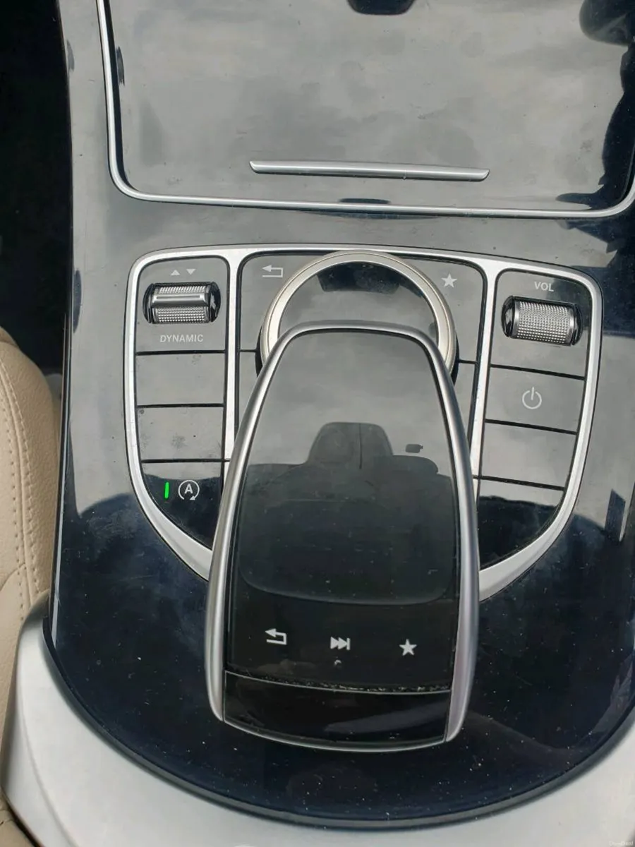 2019 MERCEDES C180 AMG AVANTGARDE AUTO DIESEL - Image 4
