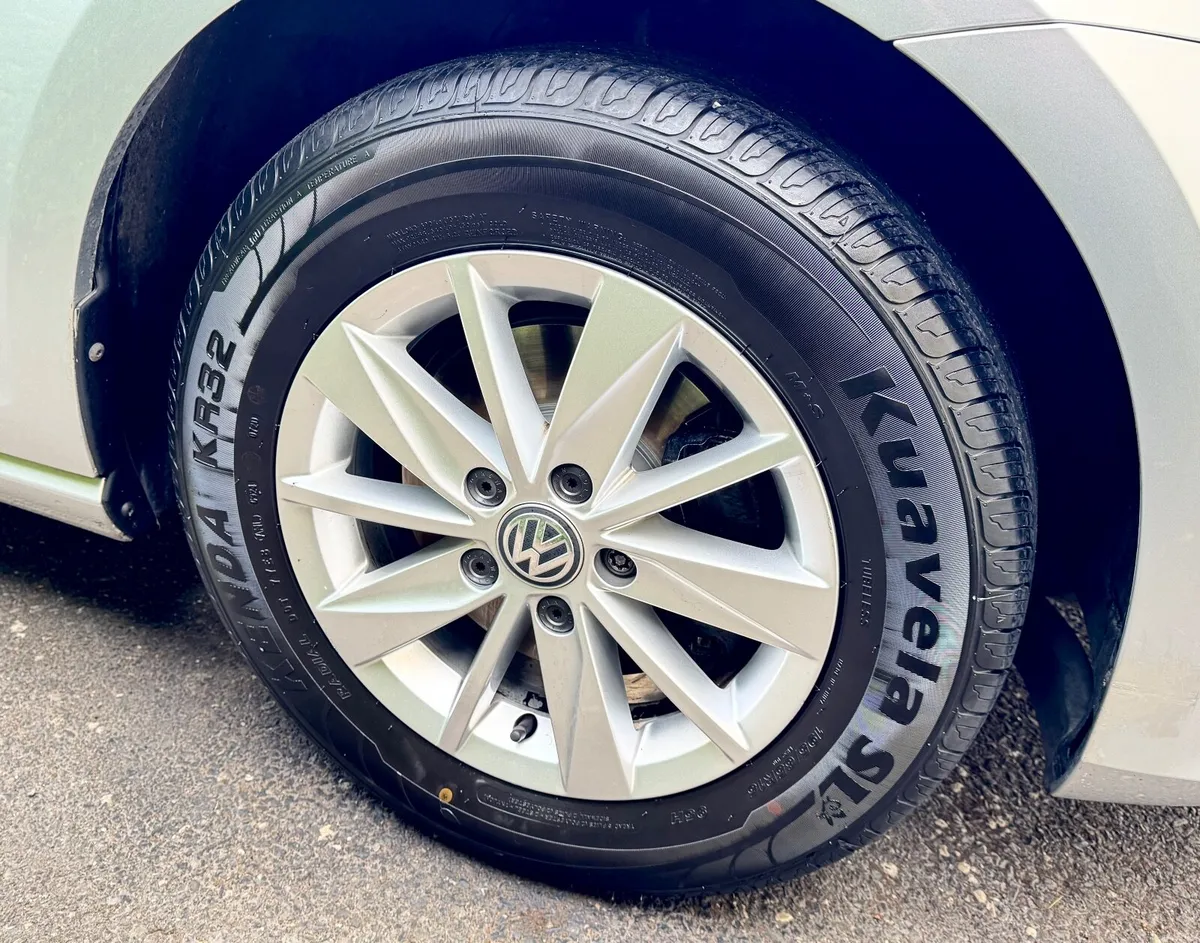 Volkswagen Golf 2016 1.6 Tdi - Image 3