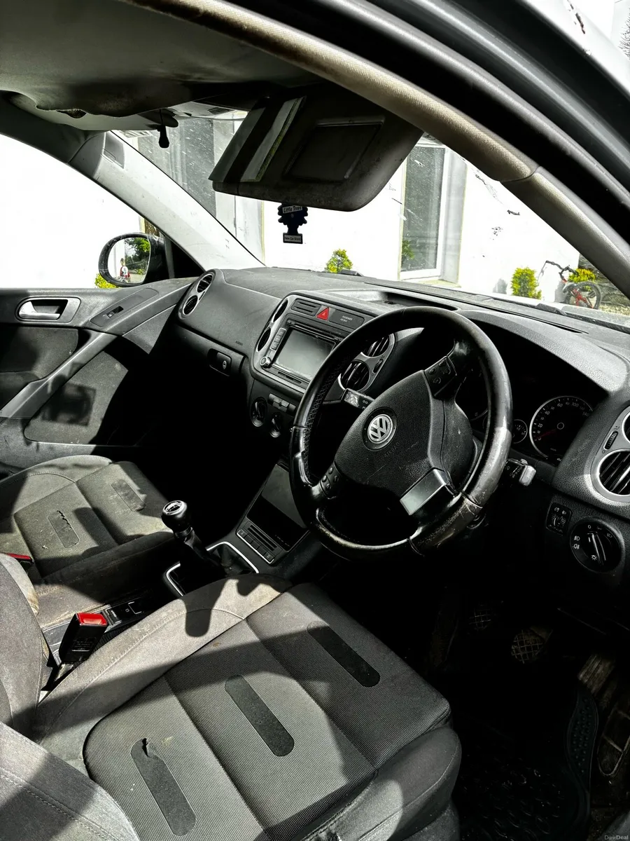 2008 Volkswagen Tiguan - Image 4
