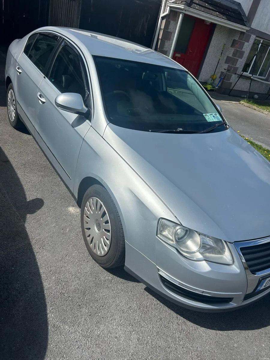 VW Passat 2007 - Image 1