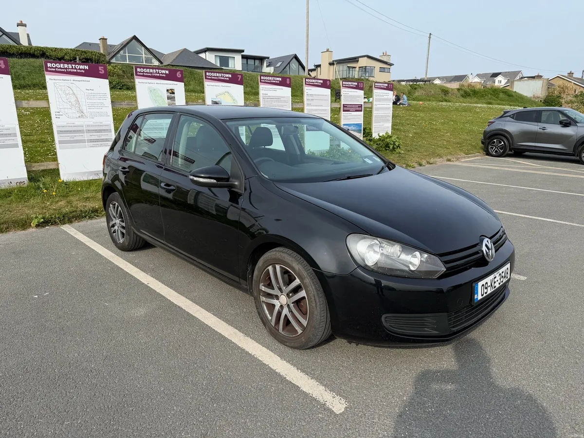 VW Golf 1.4TSI manual - Image 2