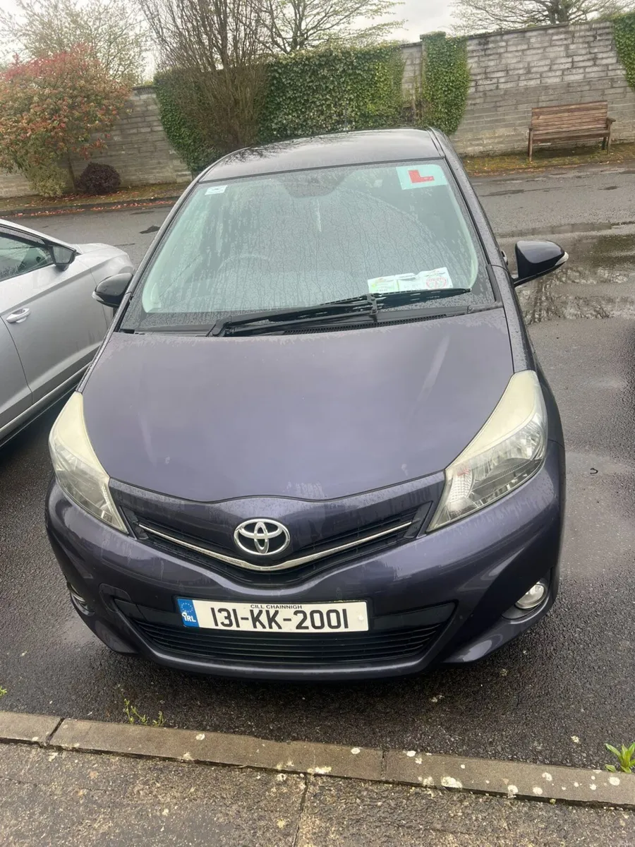 Toyota Yaris 2013 - Image 1