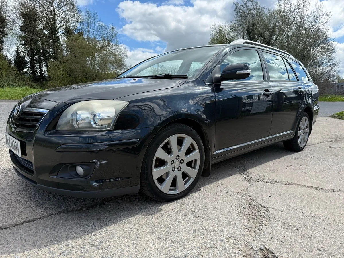 2009 Toyota Avensis Estate Diesel - Image 1