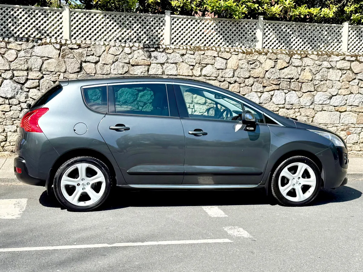 Peugeot 3008 2013!!!PANROOF!!!ONLY 61K !!! - Image 3