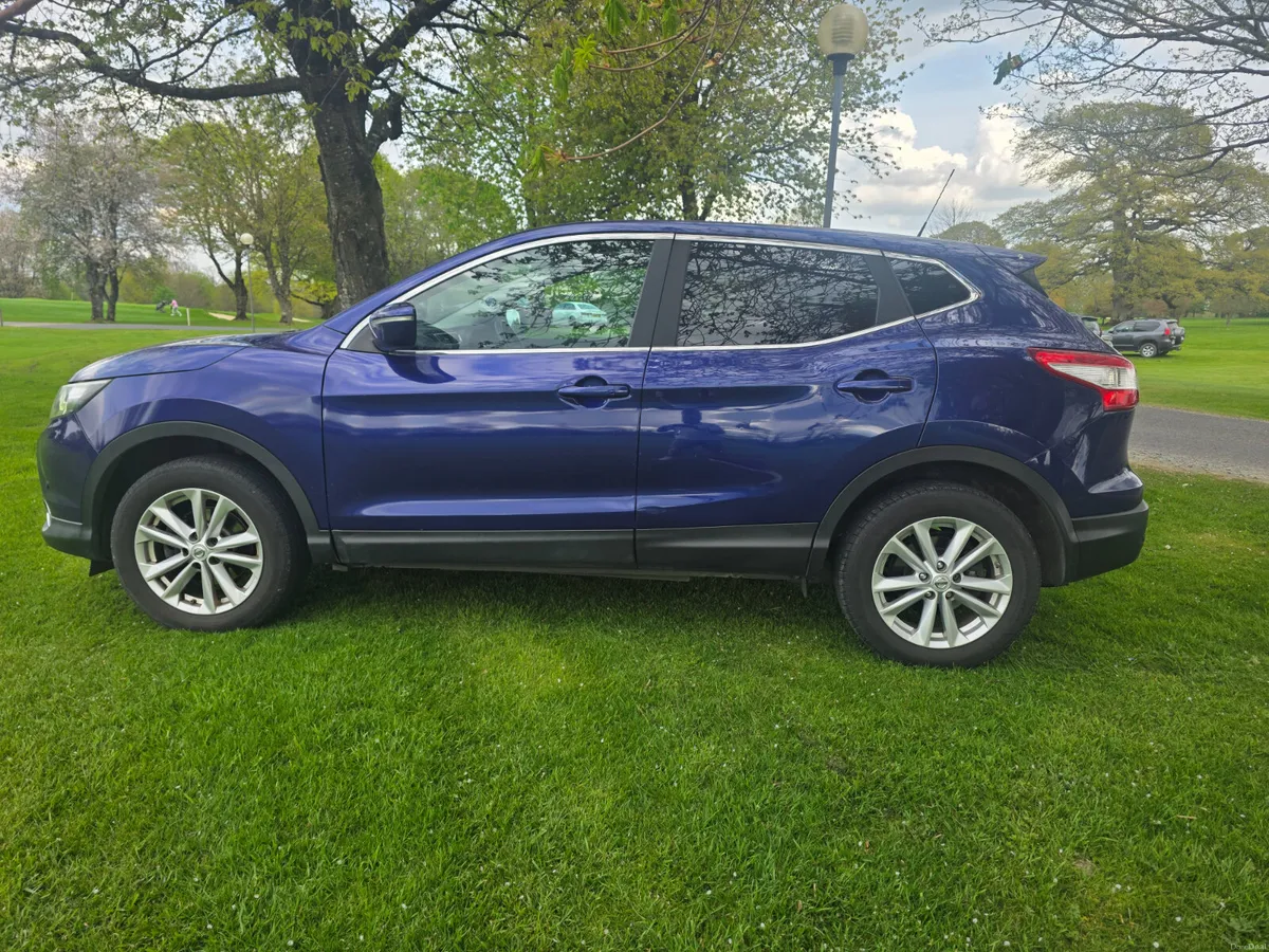 Nissan Qashqai 1.2 petrol ( NCT and TAX ).!! - Image 4
