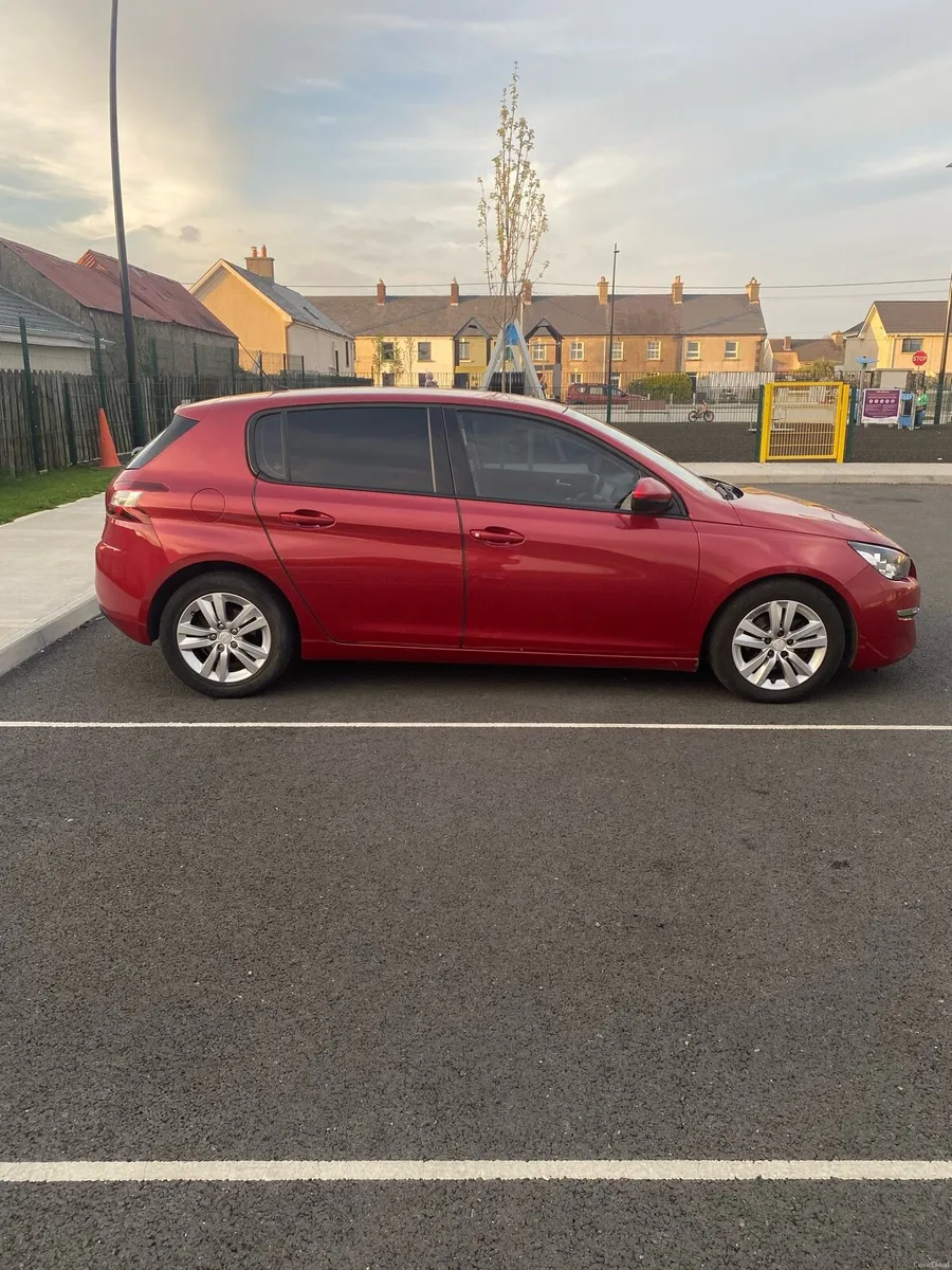2015 Peugeot 308 - Image 4