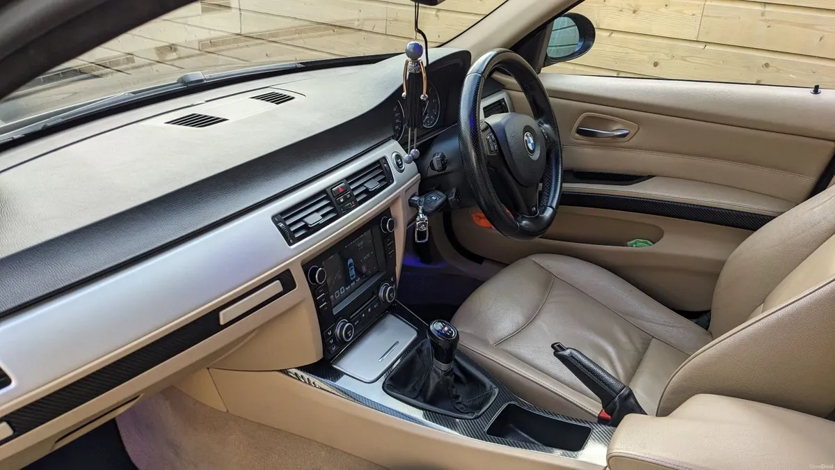 BMW E90 318i SE 2008 NCT 11/26 - Very Clean - Image 4