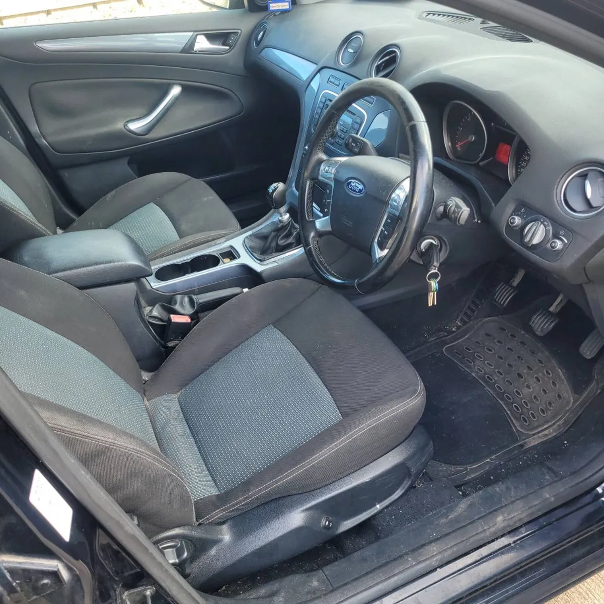 Ford mondeo - Image 3