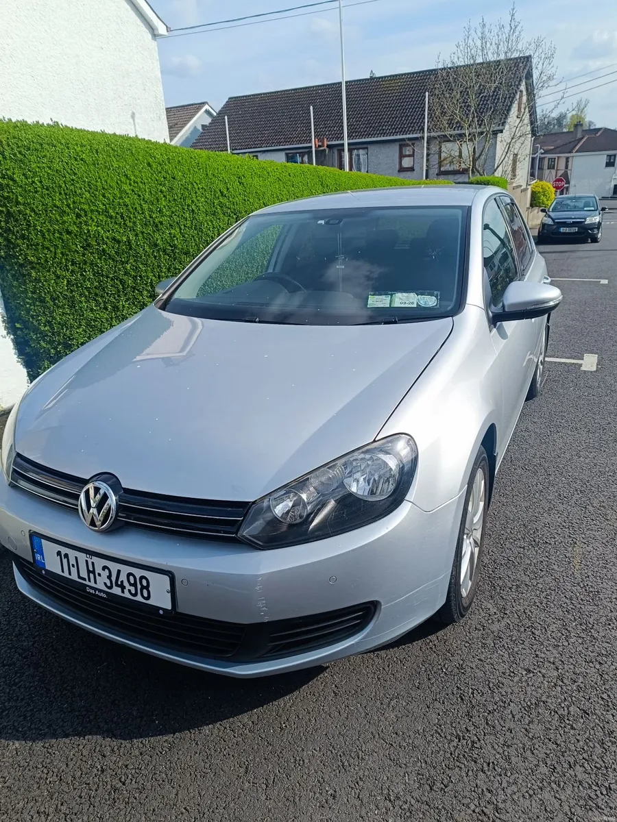 Volkswagen Golf 2011 - Image 1