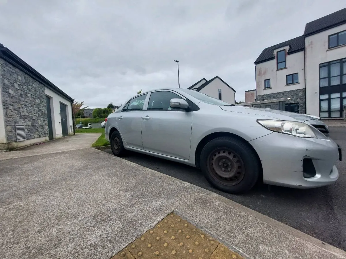 Toyota Corola - Image 3