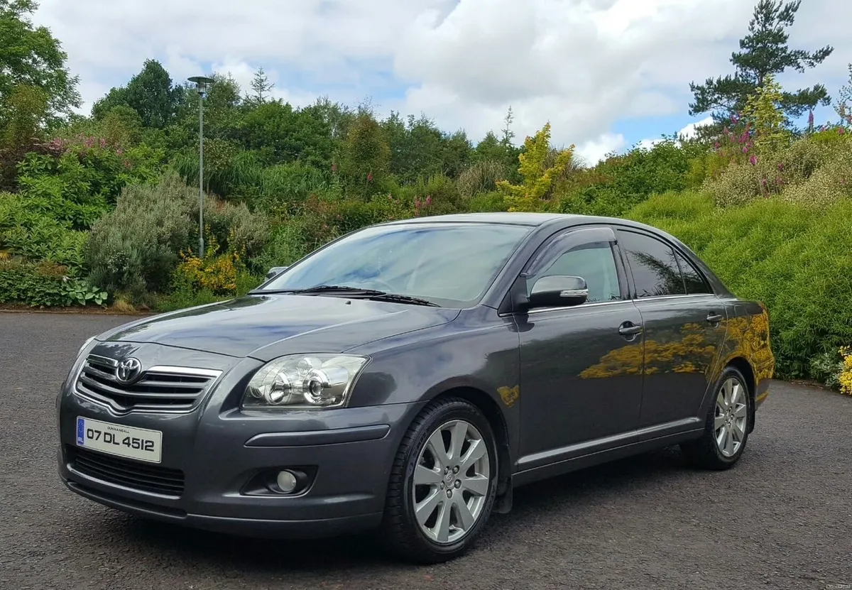 07 Avensis - Image 3