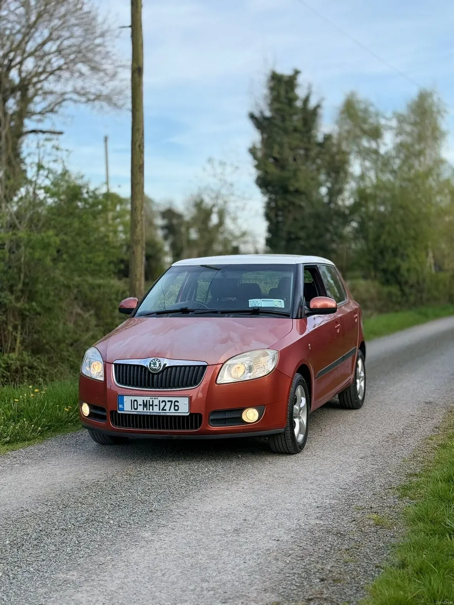 Skoda fabia  1,2 2010 - Image 2