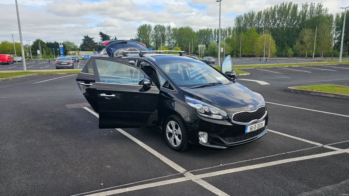 2016 Kia Carens 1.7 CRDi EX PE - Low Milage - Image 2