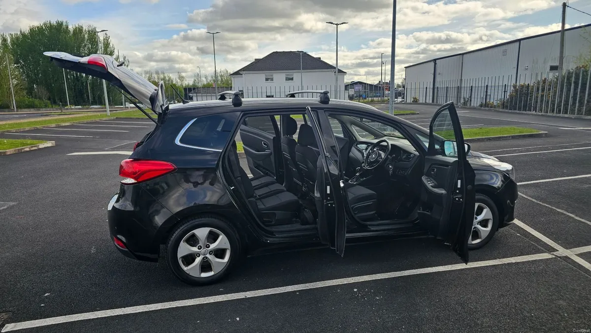 2016 Kia Carens 1.7 CRDi EX PE - Low Milage - Image 4