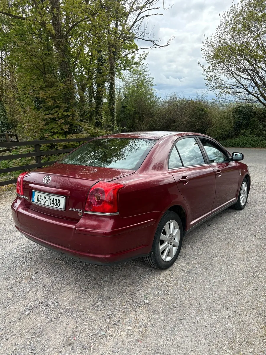 Toyota avensis - Image 3