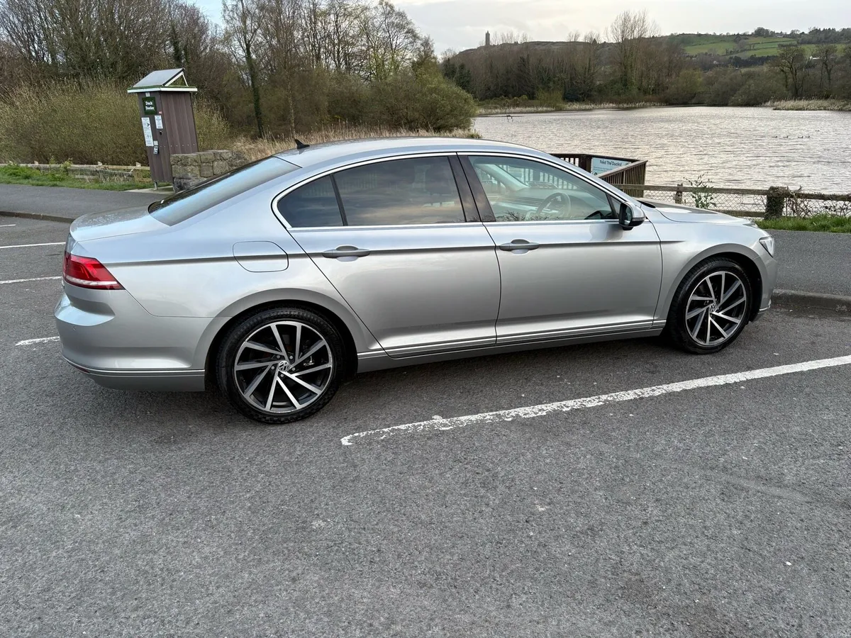 Volkswagen Passat 2.0 TDI - Image 4