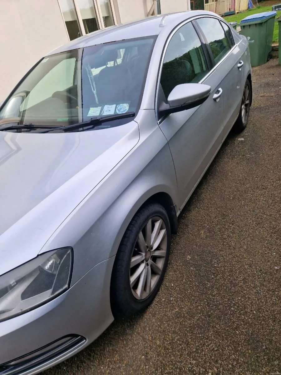 VW Passat - Image 4