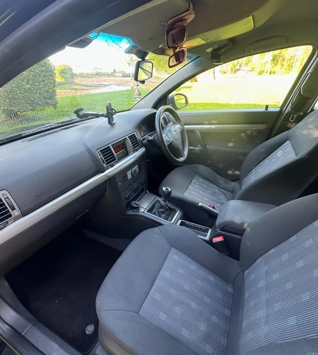 Opel Vectra - Image 2