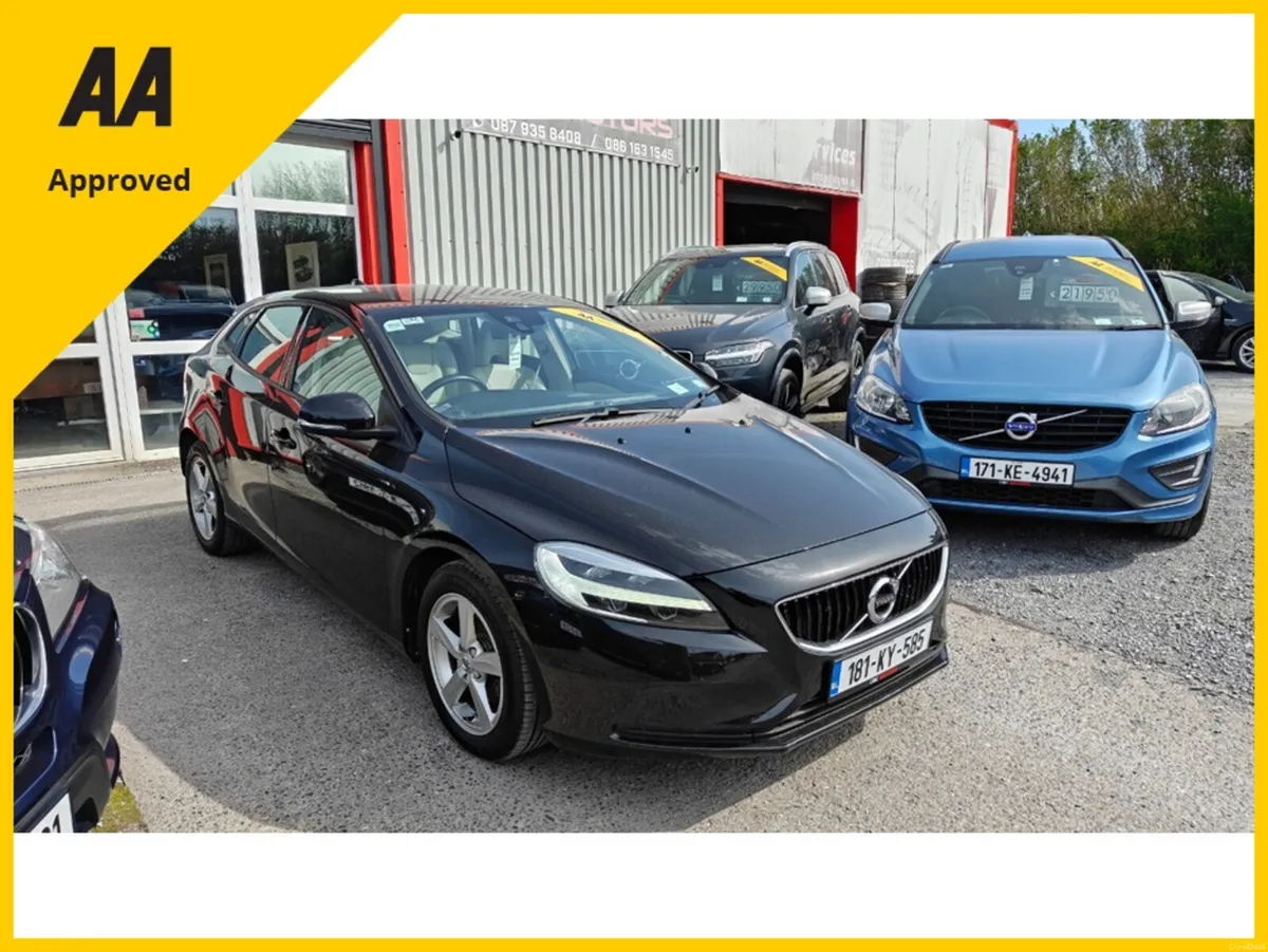 Volvo V40 2018 D2 MOMENTUM ED 80,000 Kms - Image 1