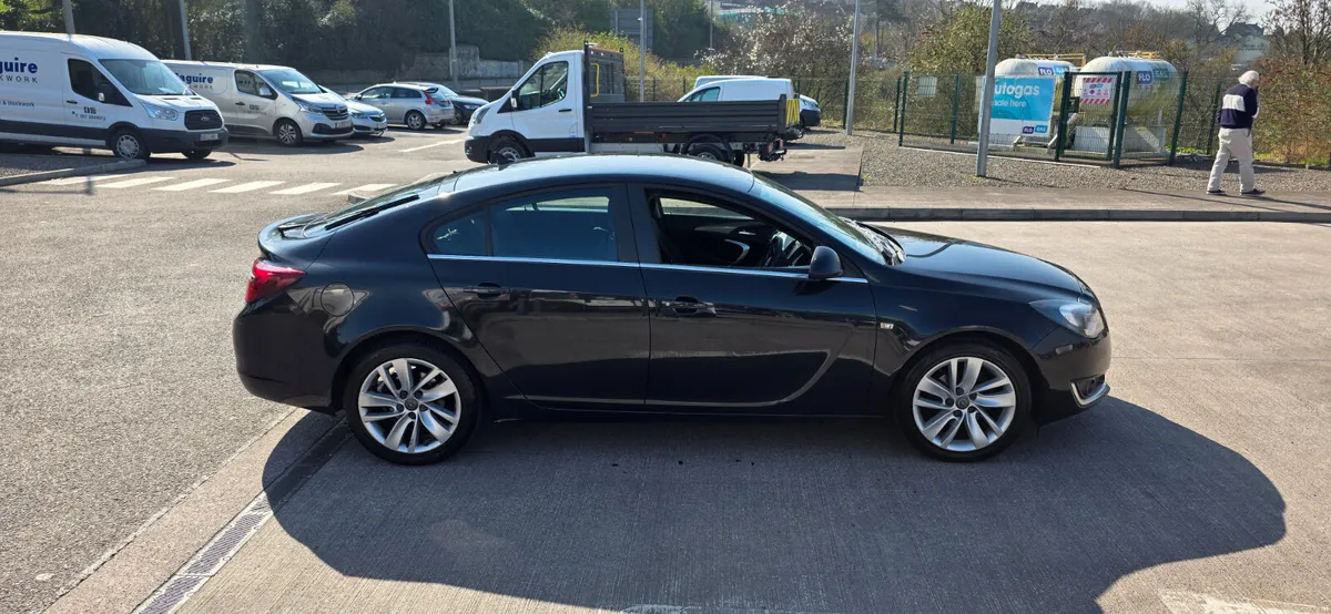 Opel Insignia Only 65k miles New Nct 2 years - Image 4
