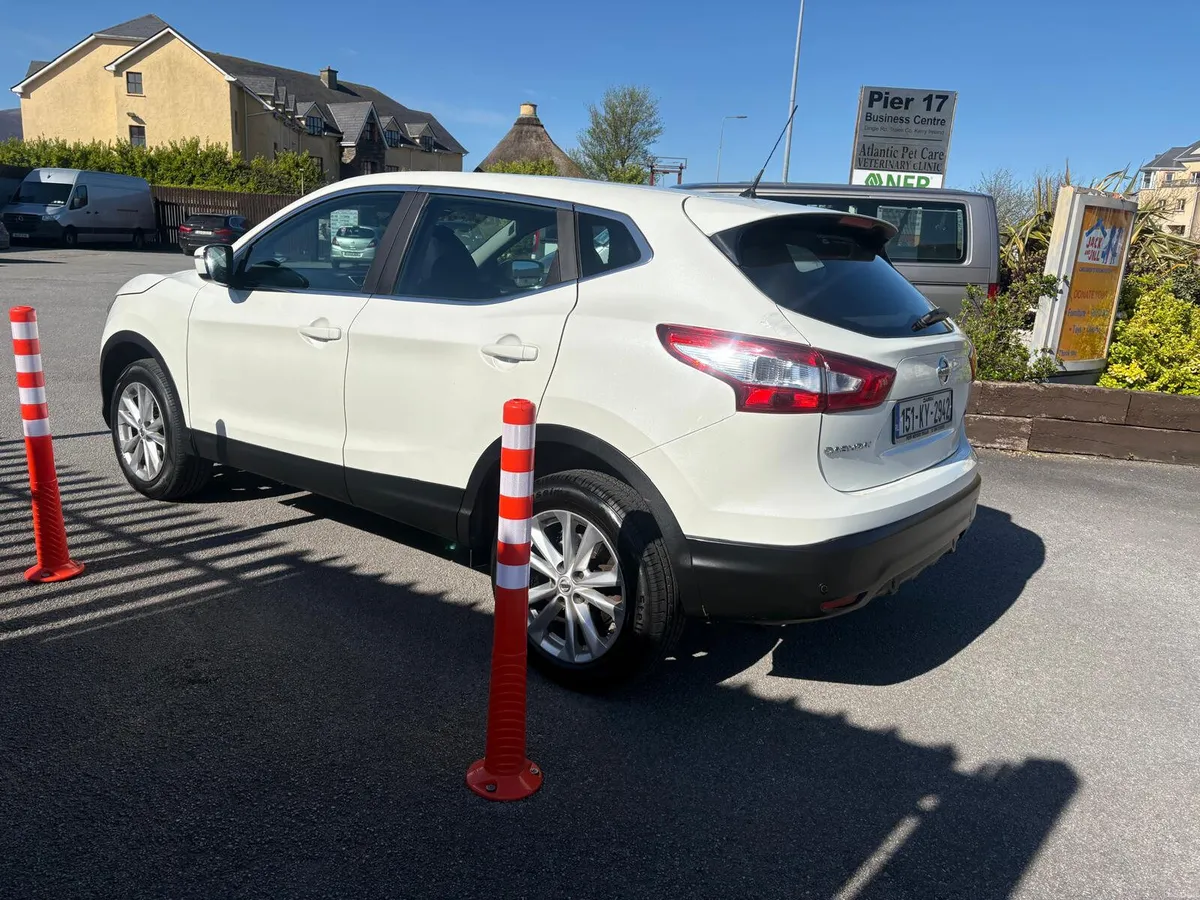 Nissan Qashqai 2015 - Image 4