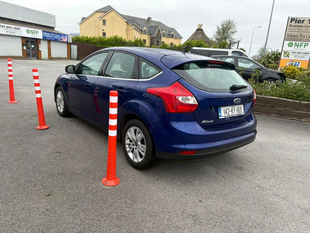 Ford Focus 2014 - Image 3