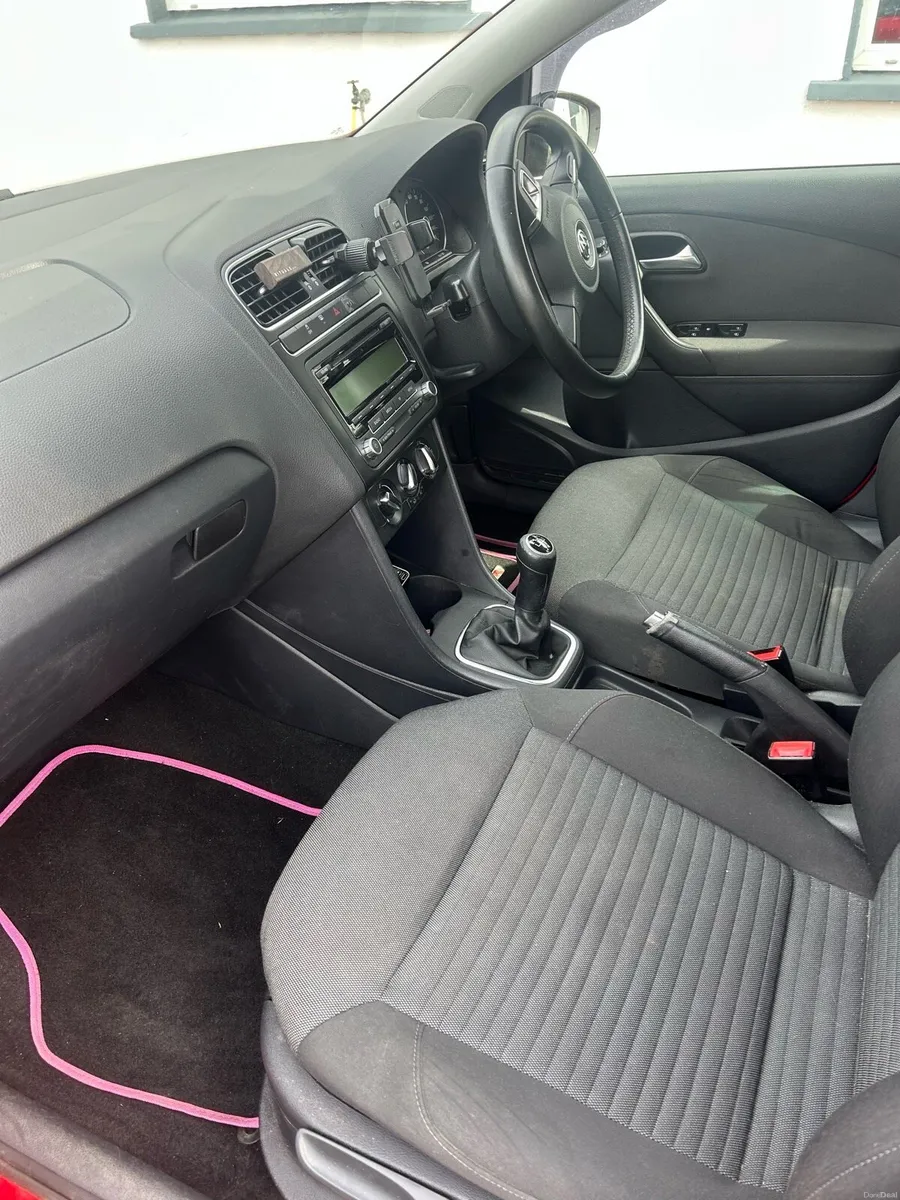 Volkswagen Polo - Image 4