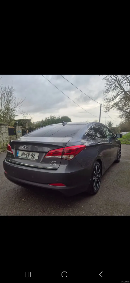 2019 Hyundai i40 Executive 1.6 crdi - Image 2