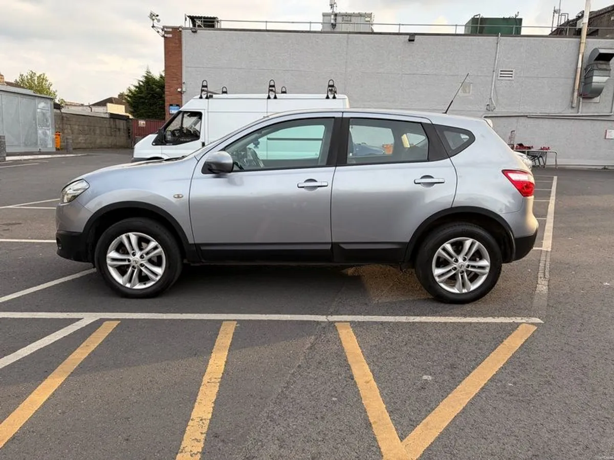 2010 Nissan Qashqai 1.5 dci - 1 year long NCT! - Image 4