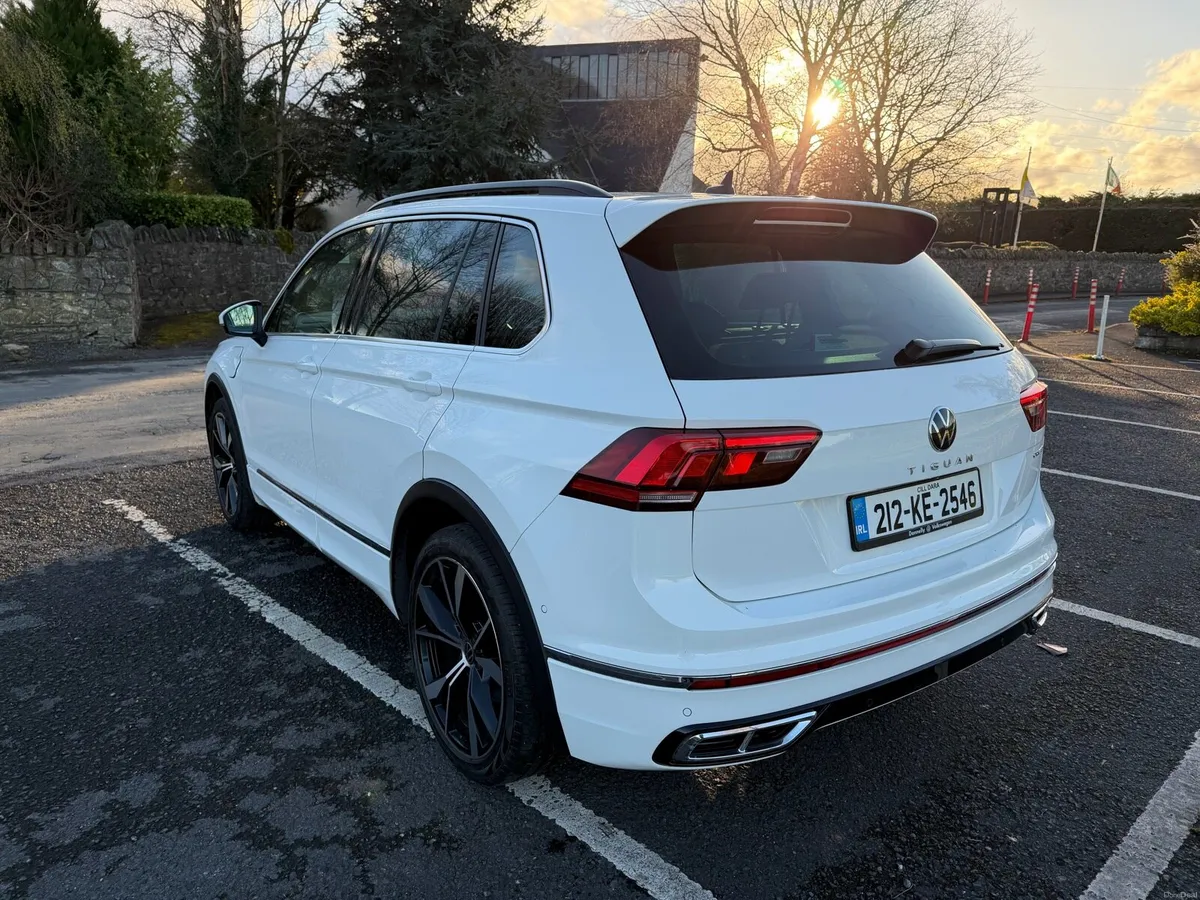 Volkswagen Tiguan 1.4 TSI eHybrid R-Line DSG - Image 4