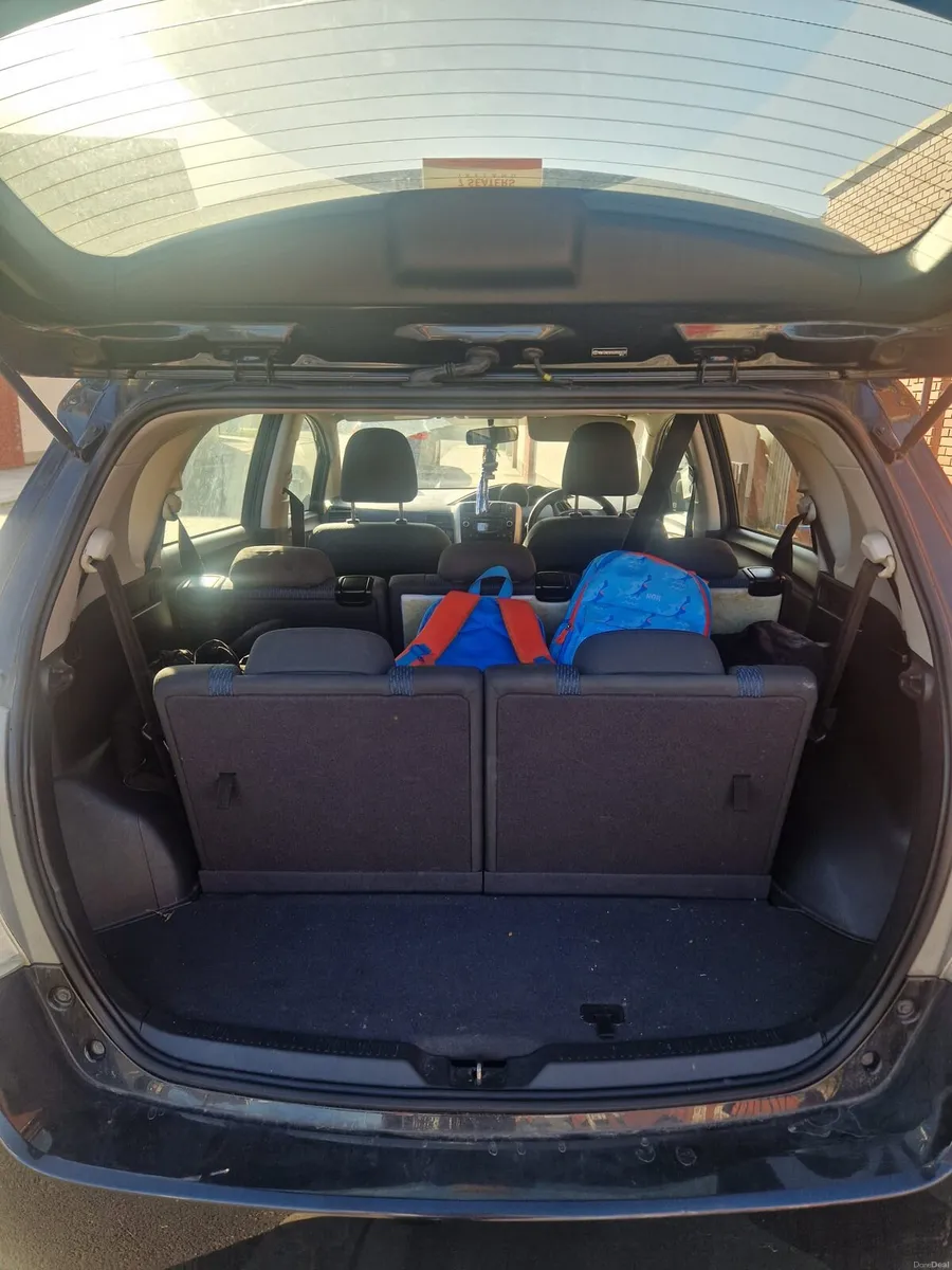 Toyota verso - Image 4