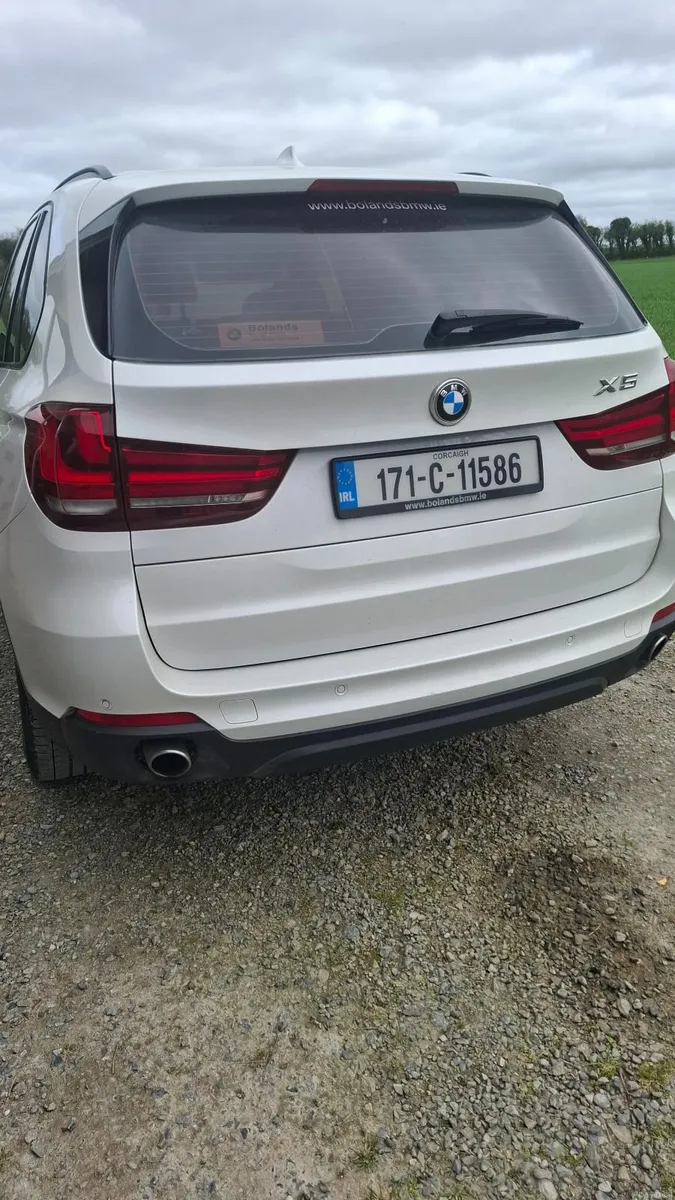 BMW X5 2017 - Image 2